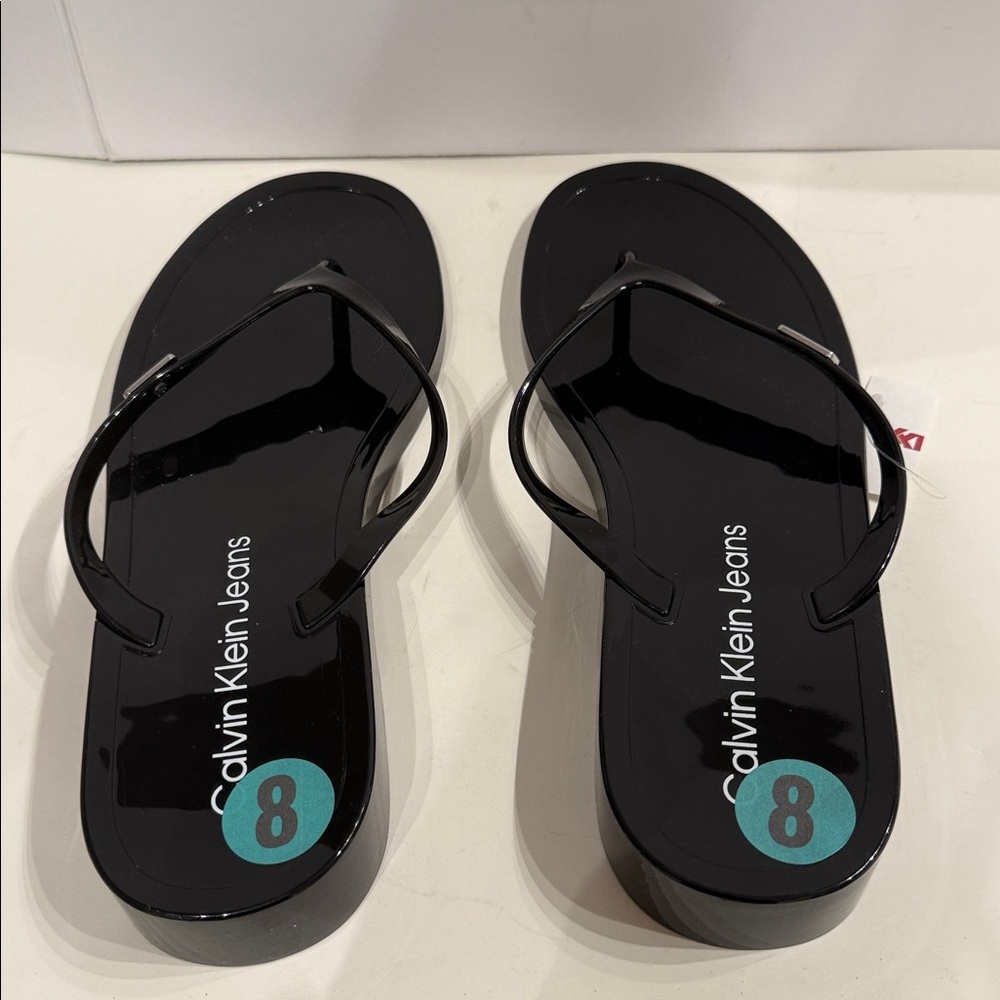 Calvin Klein Jeans Black Flip Flops thong sandals Women's NWT-FINAL PRICE! - Picture 5 of 13